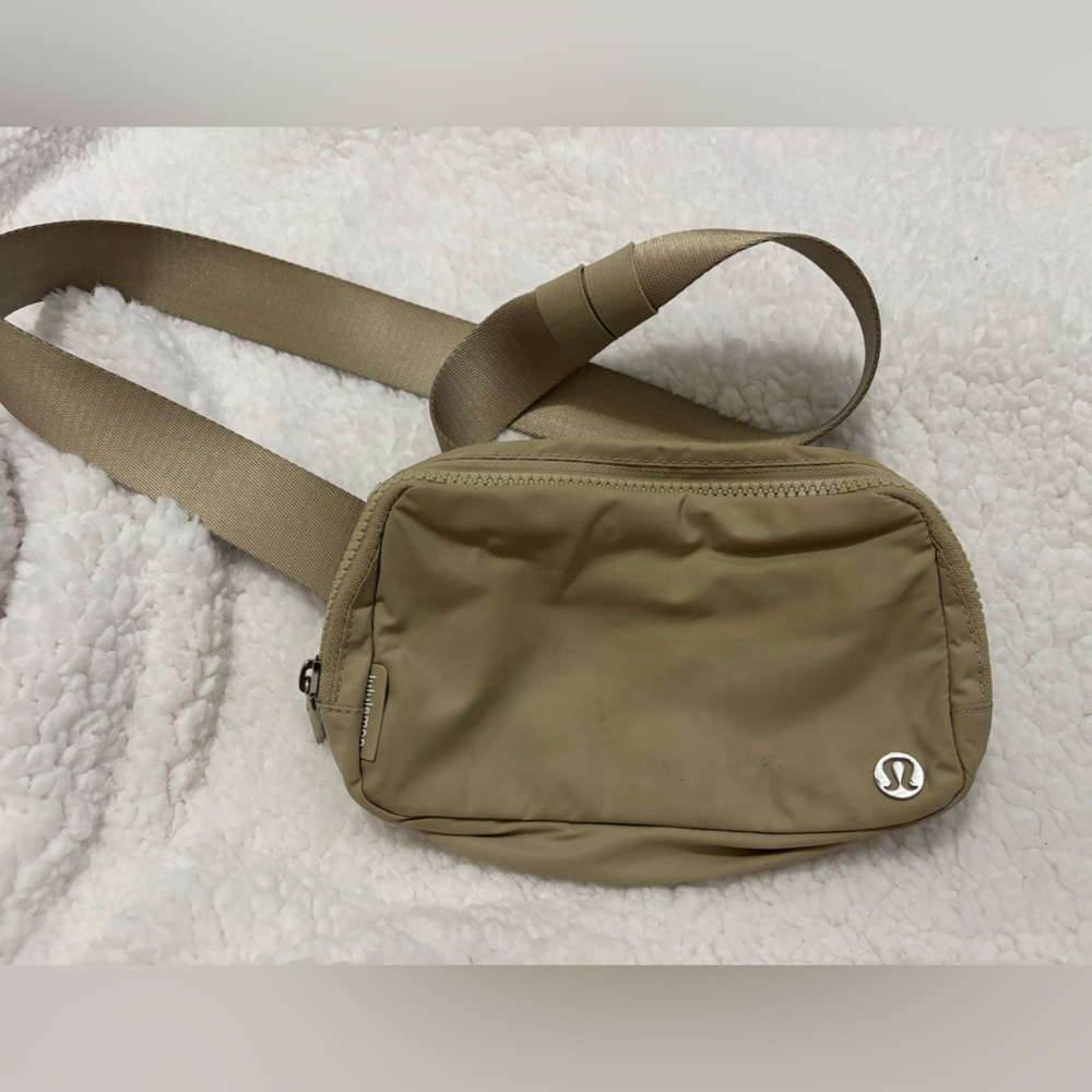 lululemon athletica Tan Mini Bag